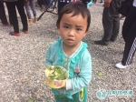 东川首届美食节启幕 千余市民分享直径达3米“洋芋粑粑” - 云南信息港