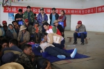 石林县红十字会开展全国扶贫日博爱帮扶活动 - 红十字会
