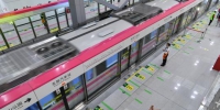 昆明地铁三号线及六号线一期载客试运营市民尝鲜齐点赞 - 云南频道