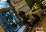 云南丽江警方追捕在逃人员时遭开枪拒捕一名民警受伤 - 云南频道